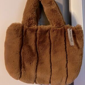 Ladies brand new faux fur purse